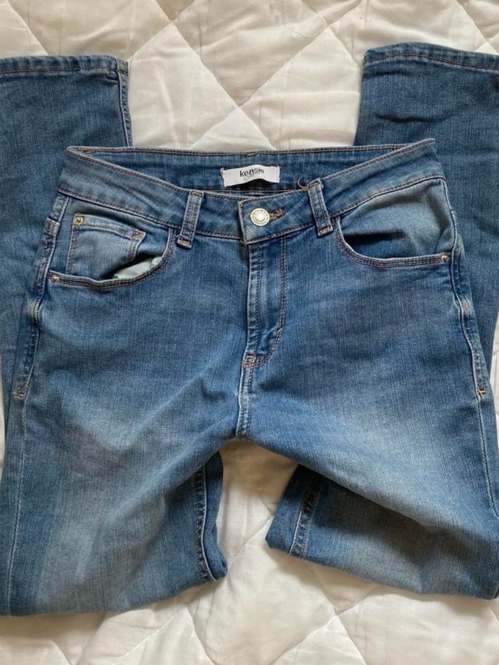 Kensie low rise skinny jeans